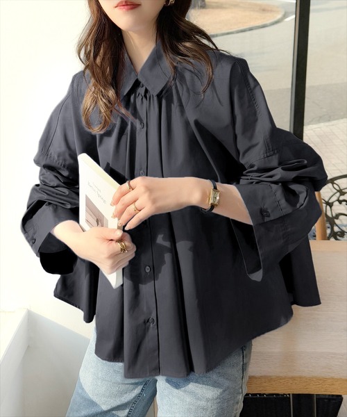 classicalelf（クラシカルエルフ）の「トレンドライクのゆるく上品なシルエット♪アコーディオンフレアシャツ(長袖)（シャツ/ブラウス・レディース・オフホワイト/チャコールグレー/ブルー・X-LARGE/SMALL/MEDIUM/LARGE）」の3枚目の写真