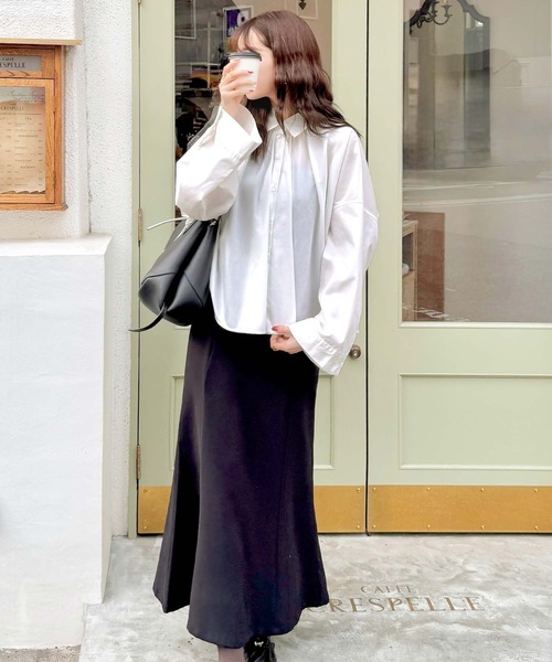 classicalelf（クラシカルエルフ）の「トレンドライクのゆるく上品なシルエット♪アコーディオンフレアシャツ(長袖)（シャツ/ブラウス・レディース・オフホワイト/チャコールグレー/ブルー・X-LARGE/SMALL/MEDIUM/LARGE）」の21枚目の写真