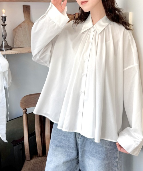classicalelf（クラシカルエルフ）の「トレンドライクのゆるく上品なシルエット♪アコーディオンフレアシャツ(長袖)（シャツ/ブラウス・レディース・オフホワイト/チャコールグレー/ブルー・X-LARGE/SMALL/MEDIUM/LARGE）」の5枚目の写真