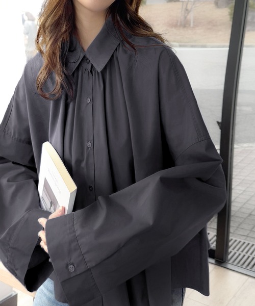 classicalelf（クラシカルエルフ）の「トレンドライクのゆるく上品なシルエット♪アコーディオンフレアシャツ(長袖)（シャツ/ブラウス・レディース・オフホワイト/チャコールグレー/ブルー・X-LARGE/SMALL/MEDIUM/LARGE）」の13枚目の写真