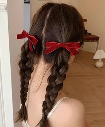 IRADOWL（アイラドール）の「2個セットベロア素材ミニリボンクリップ（バレッタ/ヘアクリップ）」