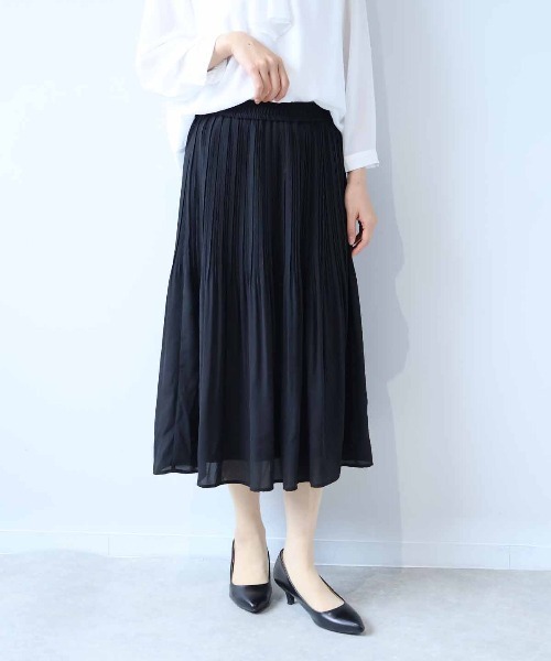 fleur by mint breeze(フルールバイミントブリーズ)の「【L~6L 大きいサイズ】ジョーゼットプリーツスカート(スカート・レディース・ブラック/ライトグレー/ネイビー・LL/5L/3L/4L/L/6L)」の2枚目の写真