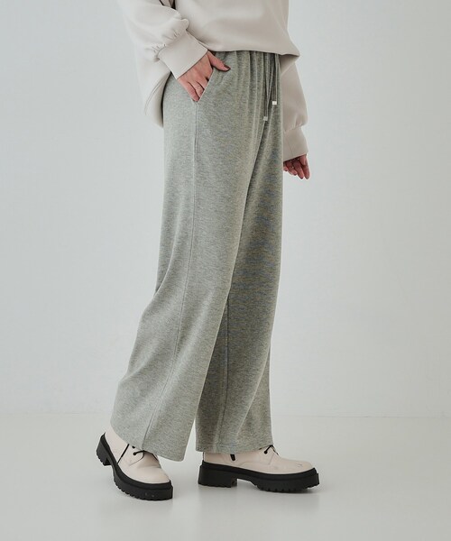 SHOO・LA・RUE（シューラルー）の「【あったか】やわらかい風合いが魅力 裏起毛イージーパンツ（その他パンツ・レディース・チャコールグレー/グリーン/スミクロ・01/02/03/04）」の7枚目の写真