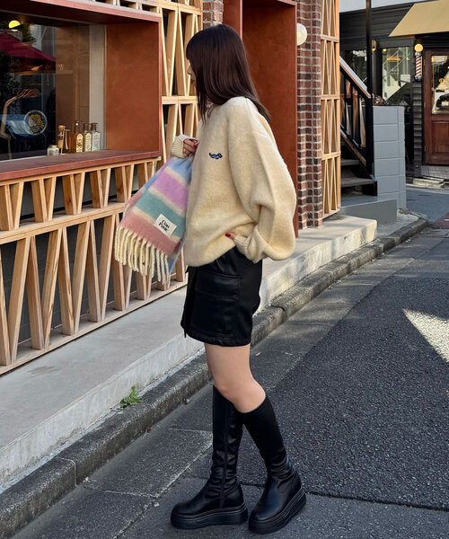 CIAOPANIC（チャオパニック）の「ワンポイント刺繡シャギーニットプルオーバー（ニット/セーター・レディース・レッド/ブラウン/ブラック/アイボリー/ミント・ONE SIZE）」の10枚目の写真