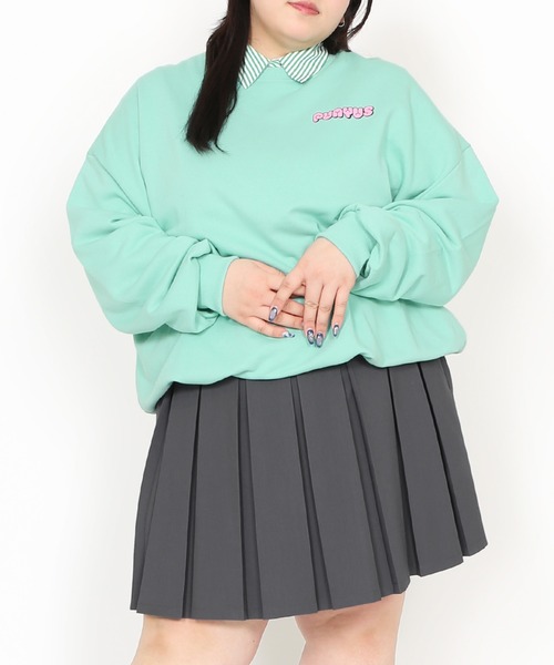 PUNYUS（プニュズ）の「10th rabbitビッグスウェット（スウェット・レディース・グリーン/ネイビー・3/4）」の21枚目の写真