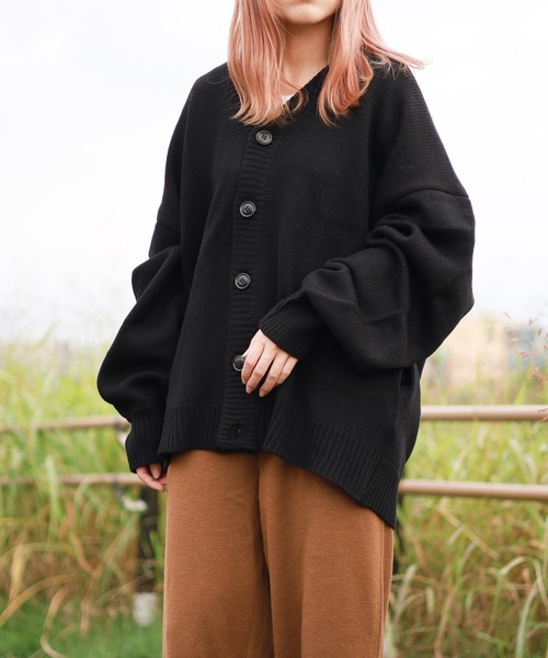 Bling Leads（ブリングリーズ）の「▼Bling Leads▼５ゲージ　オーバーサイズカーディガン（カーディガン/ボレロ・レディース・ベージュ/ブラック/グリーン・LARGE/MEDIUM）」の14枚目の写真