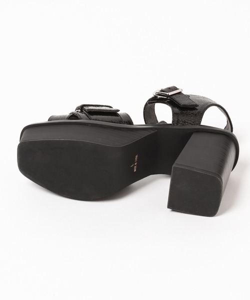 PAGEBOY（ページボーイ）の「バックルチャンキーヒール（ブーツ・レディース・ブラック/ブロンズ・MEDIUM/LARGE）」の22枚目の写真