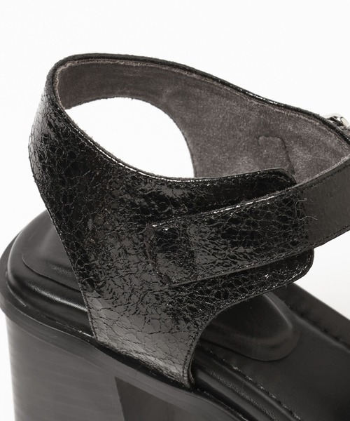 PAGEBOY（ページボーイ）の「バックルチャンキーヒール（ブーツ・レディース・ブラック/ブロンズ・MEDIUM/LARGE）」の14枚目の写真