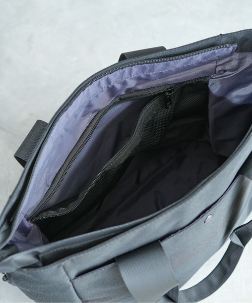 Siffler(シフレ)の「【HAPITAS PLUS/ハピタスプラス】 撥水 軽量 A4対応 ビジネストートバッグ(トートバッグ・メンズ・グレー/ブラック/グレイッシュベージュ・FREE)」の15枚目の写真