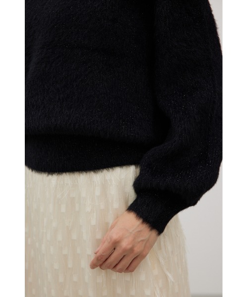 crie conforto(クリーコンフォルト)の「オフショルダーシャギーラメニット 秋服 / 冬服 / 長袖(ニット/セーター・レディース・モカ/オフホワイト/ブラック・FREE)」の13枚目の写真