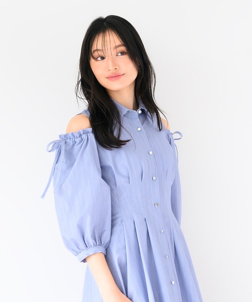 MISCH MASCH（ミッシュマッシュ）の「肩開きシャツワンピース（ワンピース・レディース・ブルー/ライトブルー/グリーン・S/M）」の12枚目の写真