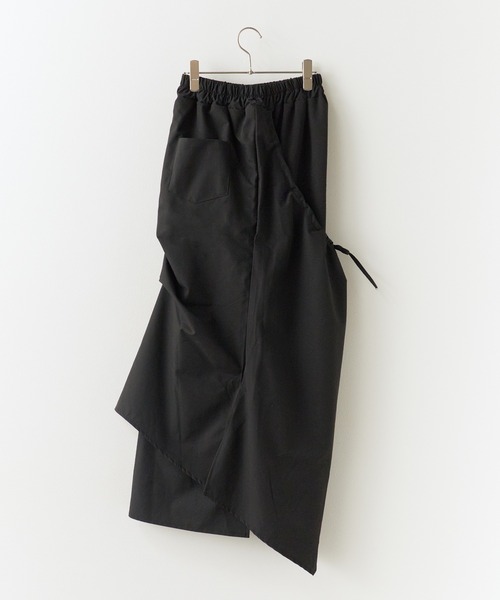ROOPTOKYO(ループトウキョウ)の「Tucked Design Side Ribbon Gather Long Skirt / タックデザイン サイドリボンギャザー ロングスカート(スカート・レディース・グレー/ブラック/チャコールグレー/ベージュ・FREE)」の22枚目の写真