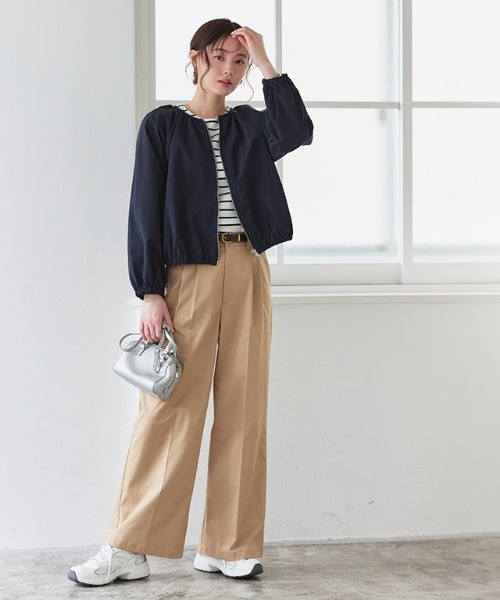 Pierrot（ピエロ）の「撥水・UVカットノーカラーギャザーブルゾン（ブルゾン・レディース・アイボリー/ベージュ/ネイビー/グレー系その他・L/M）」の11枚目の写真