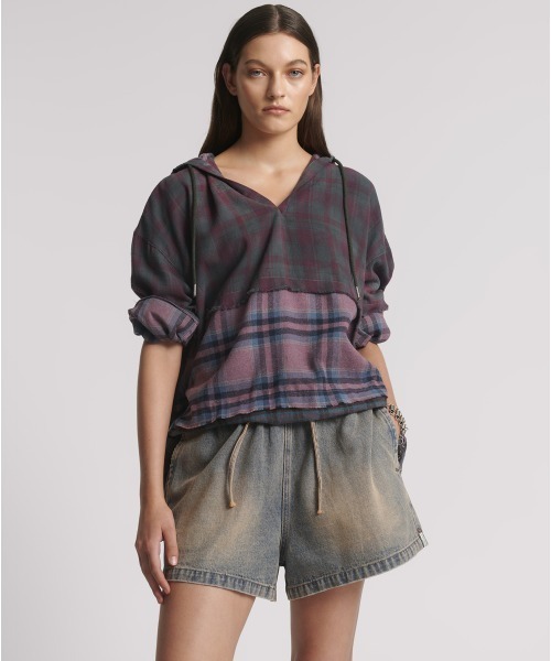 One Tea spoon（ワンティースプーン）の「DENIM BOXER SHORT（デニムパンツ・レディース・ケミカルウォッシュ・S）」の4枚目の写真