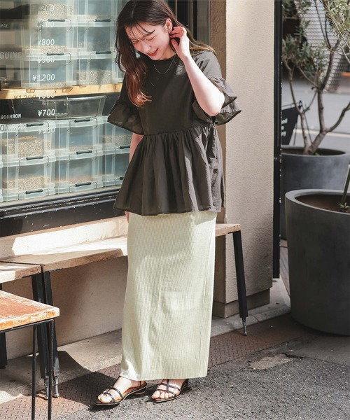 titivate(ティティベイト)の「ギャザーペプラムドッキングトップス(Tシャツ/カットソー・レディース・オフホワイト/ブラック/ライトグリーン/チャコール・S/M)」の6枚目の写真