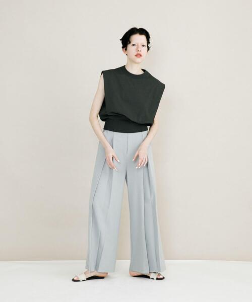 LAATO（ラート）の「fast dry no sleeve festee（Tシャツ/カットソー・レディース・オフホワイト/ホワイト/ダークグレー・FREE）」の6枚目の写真