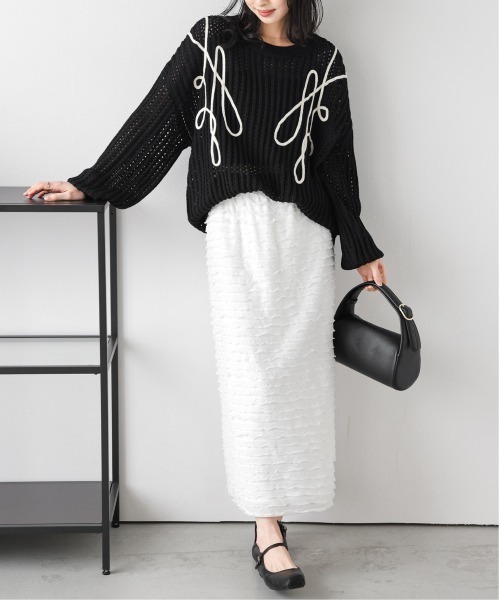 AMELY(エミリー)の「コード刺繍 透かし編みニット(ニット/セーター・レディース・ブラック/アイボリー/グレー/ベージュ・フリー)」の11枚目の写真