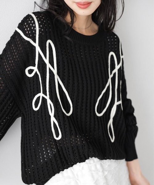 AMELY(エミリー)の「コード刺繍 透かし編みニット(ニット/セーター・レディース・ブラック/アイボリー/グレー/ベージュ・フリー)」の18枚目の写真