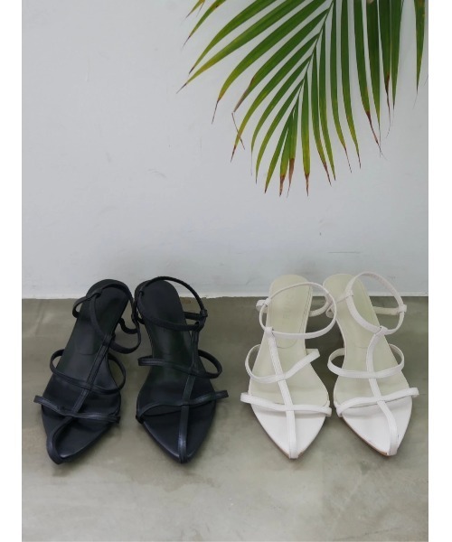 TRUNC(トランクエイティーエイト)の「Line Strap Heel Sandals Ⅱ(サンダル・レディース・アイボリー/ブラック・LARGE/MEDIUM/SMALL)」の13枚目の写真