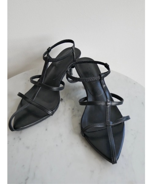 TRUNC(トランクエイティーエイト)の「Line Strap Heel Sandals Ⅱ(サンダル・レディース・アイボリー/ブラック・LARGE/MEDIUM/SMALL)」の16枚目の写真