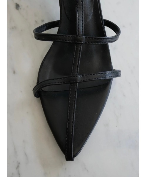 TRUNC(トランクエイティーエイト)の「Line Strap Heel Sandals Ⅱ(サンダル・レディース・アイボリー/ブラック・LARGE/MEDIUM/SMALL)」の17枚目の写真