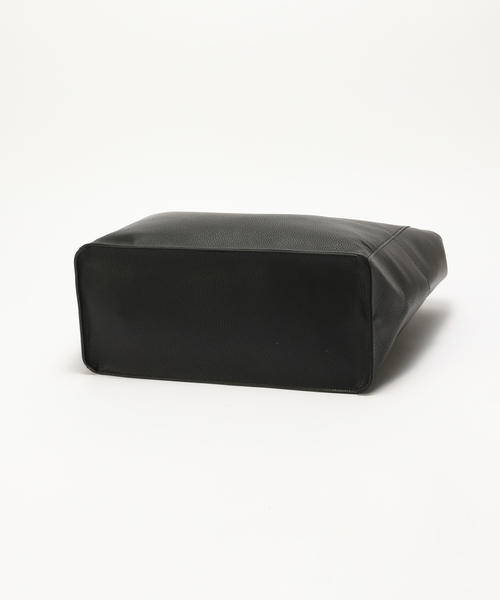 B.C STOCK(ベーセーストック)の「【fellowww / フェロー】別注 フェイクレザー トート バッグ (クラッチバッグ付き)(ショルダーバッグ・メンズ・ブラック・FREE)」の4枚目の写真