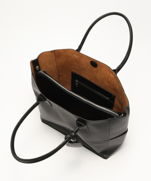 B.C STOCK(ベーセーストック)の「【fellowww / フェロー】別注 フェイクレザー トート バッグ (クラッチバッグ付き)(ショルダーバッグ・メンズ・ブラック・FREE)」の5枚目の写真