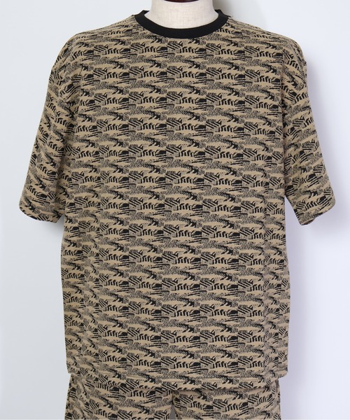 ATELANE(アテレーン)の「ATELANE/ジャガード 半袖 Tシャツ キカガク(Tシャツ/カットソー・メンズ・ブラウン/ベージュ/ホワイト・LARGE/MEDIUM)」の7枚目の写真
