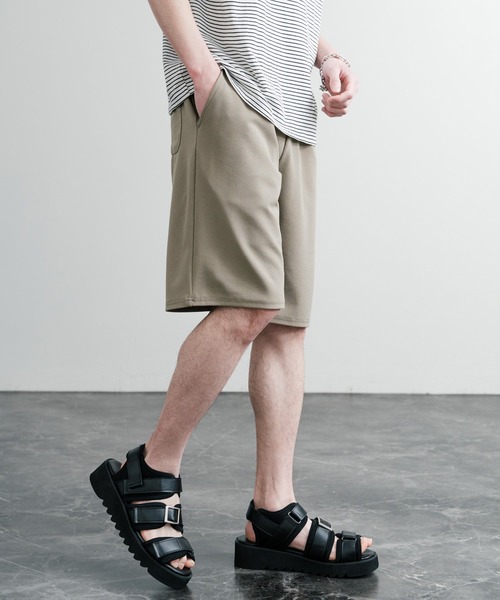 Rocky Monroe(ロッキーモンロー)の「UVカット 梨地ワイドイージーショートパンツ/ストレッチハーフパンツ(その他パンツ・メンズ・ダークグレー/ベージュ/ブルーグレー/ブラック/ダークグリーン・M/L/LL)」の19枚目の写真