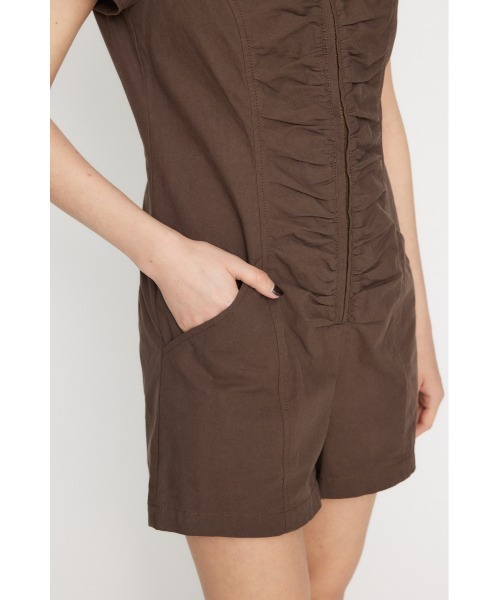 LAGUA GEM（ラグアジェム）の「GATHER MINI オールインワン（つなぎ/オールインワン・レディース・ブラウン/チャコールグレー/ブラック・SMALL/MEDIUM）」の11枚目の写真