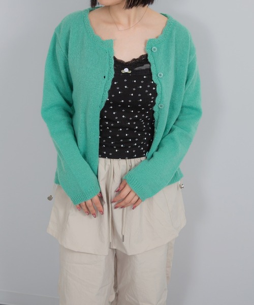 Chiina(チーナ)の「Chiina / クルーネックカラーカーディガン(カーディガン/ボレロ・レディース・グリーン/ホワイト/イエロー/ブルー・FREE)」の12枚目の写真