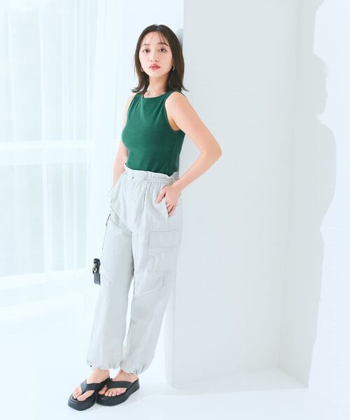 COHINA(コヒナ)の「カップ付きボートネックタンク 【低身長・小柄女性】(タンクトップ・レディース・ネイビー/ブラウン/グリーン/ブラック/ベージュ・ONE SIZE)」の20枚目の写真