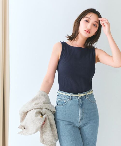 COHINA ボタンデザインボトルネックトップス ベージュ 未使用品 コヒナ cohina ボタンデザインボトルネックカットソー ライト