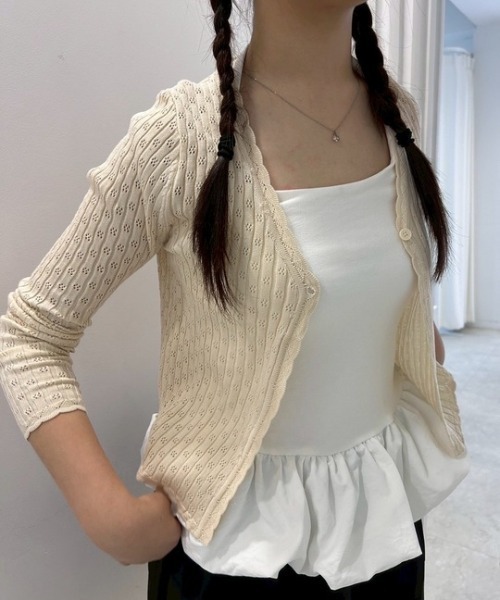 ipugo(イプゴ)の「ipugo/イプゴ パンチングSSニットカーディガン 夏物 夏服(カーディガン/ボレロ・レディース・アイボリー/ブルー・FREE)」の1枚目の写真