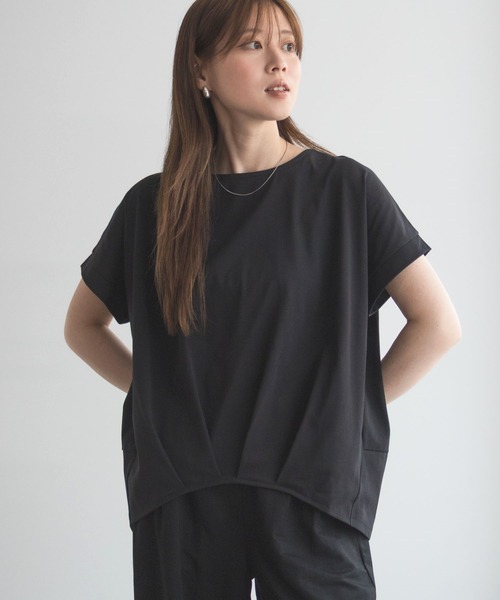 NAVY(ネイビー)の「NAVY SARARI 裾タックプルオーバー(Tシャツ/カットソー・レディース・マスタード/ブラック/カーキ・M/L)」の9枚目の写真