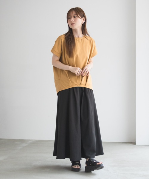 NAVY(ネイビー)の「NAVY SARARI 裾タックプルオーバー(Tシャツ/カットソー・レディース・マスタード/ブラック/カーキ・M/L)」の21枚目の写真