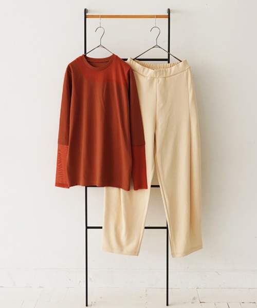 antiqua(アンティカ)の「コーデセット シアートップス×テーパードパンツ(Tシャツ/カットソー・レディース・ブラック系その他/ブルー/ホワイト系その他/ダークグレー/オレンジ・MEDIUM/LARGE)」の18枚目の写真