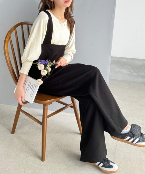 classicalelf（クラシカルエルフ）の「楽にシルエット美人。ワンタックワイドシルエットサロペットパンツ（サロペット/オーバーオール・レディース・ブラック/チャコール/モカ・LARGE/MEDIUM/SMALL/X-LARGE）」の9枚目の写真