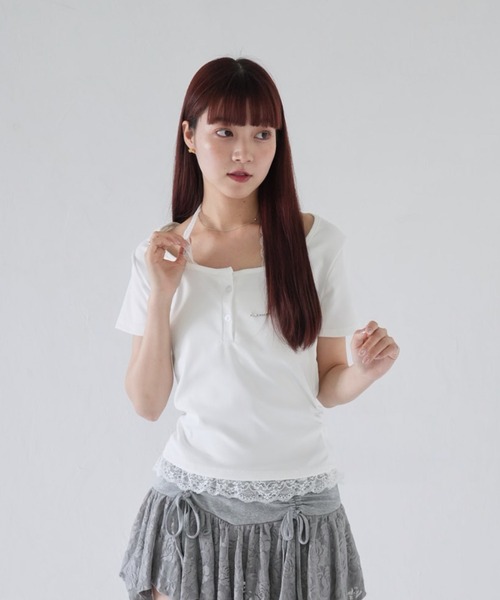 Uenui(ウニュイ)の「【 cunii 】 レース トリム ボタン ティー(Tシャツ/カットソー・レディース・ホワイト/ブルー/グレー・FREE)」の3枚目の写真