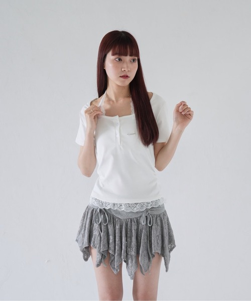 Uenui(ウニュイ)の「【 cunii 】 レース トリム ボタン ティー(Tシャツ/カットソー・レディース・ホワイト/ブルー/グレー・FREE)」の17枚目の写真