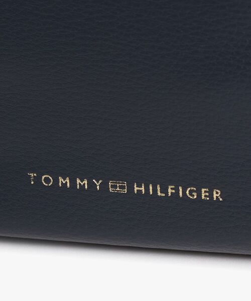 TOMMY HILFIGER(トミーヒルフィガー)の「ソフトサマーミニバッグ(ショルダーバッグ・レディース・ネイビー/ベージュ/オレンジ・FREE)」の9枚目の写真