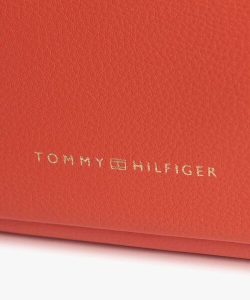 TOMMY HILFIGER(トミーヒルフィガー)の「ソフトサマーミニバッグ(ショルダーバッグ・レディース・ネイビー/ベージュ/オレンジ・FREE)」の12枚目の写真