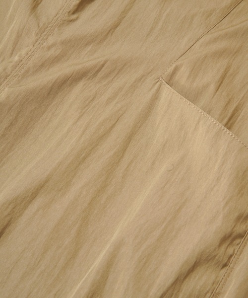 AMERICAN RAG CIE（アメリカンラグシー）の「ギャザーサロペット（サロペット/オーバーオール・レディース・ブラック/ベージュ・FREE）」の6枚目の写真