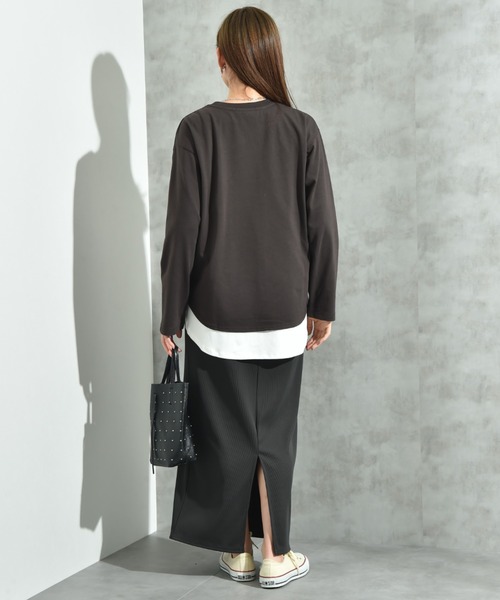 INTERPLANET(インタープラネット)の「クルーネック箔プリントロンT(Tシャツ/カットソー・レディース・アイボリー/チャコールグレー・FREE)」の8枚目の写真