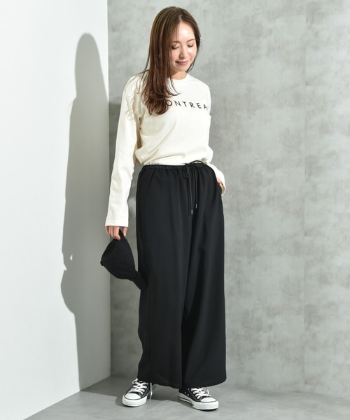 INTERPLANET(インタープラネット)の「クルーネック箔プリントロンT(Tシャツ/カットソー・レディース・アイボリー/チャコールグレー・FREE)」の13枚目の写真