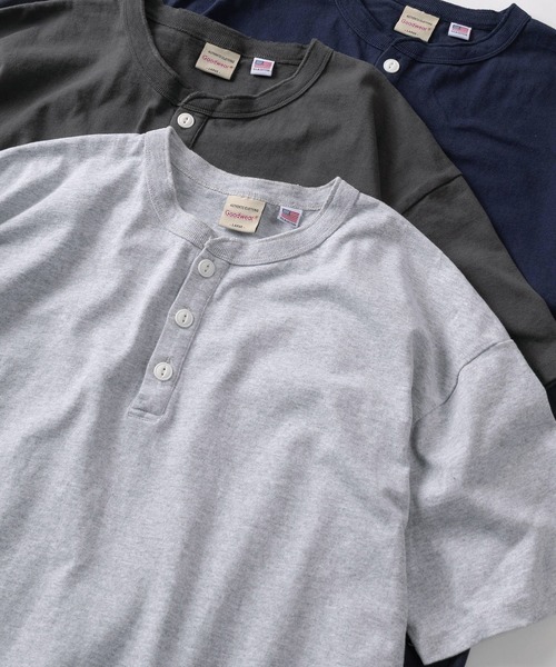 Goodwear(グッドウェア)の「【75】【Goodwear/グッドウェア】 ヘビーウェイト USAコットン ヘンリーネック 半袖Tシャツ/レギュラーシルエット/26SS新色追加(Tシャツ/カットソー・メンズ・カーキ/ブラウン/ブラック/ホワイト/グレイッシュベージュ/チャコールグレー/グレー/ネイビー/ダークグレー/ダークグリーン/ライトブラウン/ダークブルー/ピンク・L/M/XL/S)」の5枚目の写真
