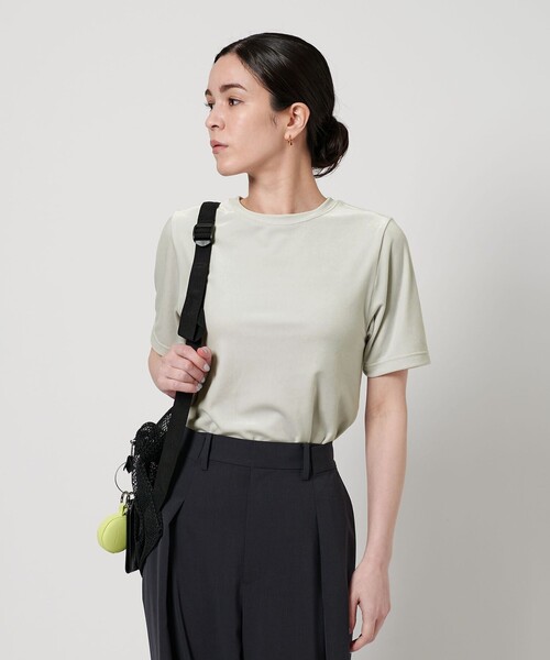 BEAUTY&YOUTH UNITED ARROWS(ビューティーアンドユースユナイテッドアローズ)の「ベロア コンパクト ショートスリーブTシャツ(Tシャツ/カットソー・レディース・オリーブ/ブラック/ライトグレー・FREE)」の6枚目の写真