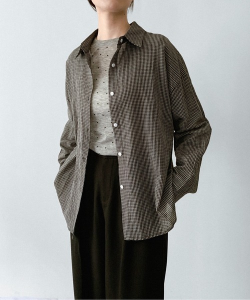 on:nue(オンニュ)の「【on:nue】シアーチェックオーバーサイズシャツ(シャツ/ブラウス・レディース・ホワイト/ブラック/ブルー・FREE)」の8枚目の写真