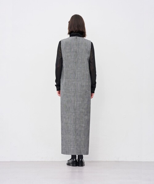 uncrave（アンクレイヴ）の「グレンチェック ワンピース（ワンピース・レディース・ブラウン系5/ライトグレー系5・2/1）」の6枚目の写真