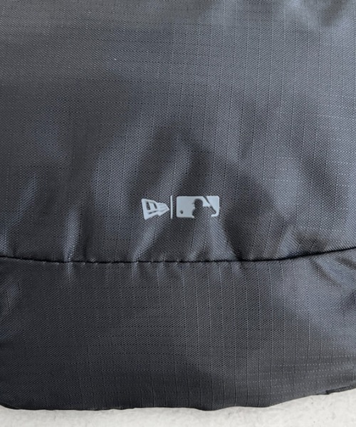 NEW ERA（ニューエラ）の「NEW ERA (ニューエラ)/MLB WAIST BAG/軽量 ロゴプリント ボディバッグ ウエストバッグ ウエストポーチ ヒップサック（ボディバッグ/ウエストポーチ・レディース・ブラック・FREE）」の18枚目の写真